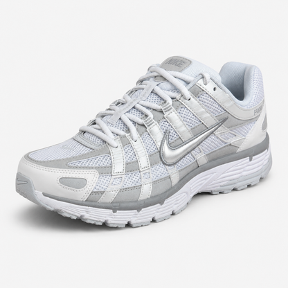 Nike P-6000 Summit White - zijaanzicht schuin