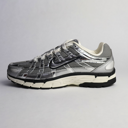 Nike P-6000 silver metalic